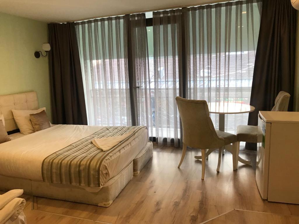 Historial Hotel Стамбул Экстерьер фото